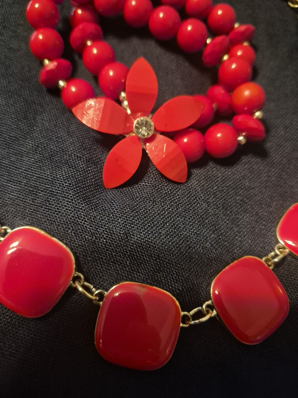 Red Floral Bead Necklace and Red Chain Link Statement Necklace - Women's Jewelry